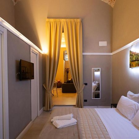 Zentral Suite Napoli Eksteriør bilde